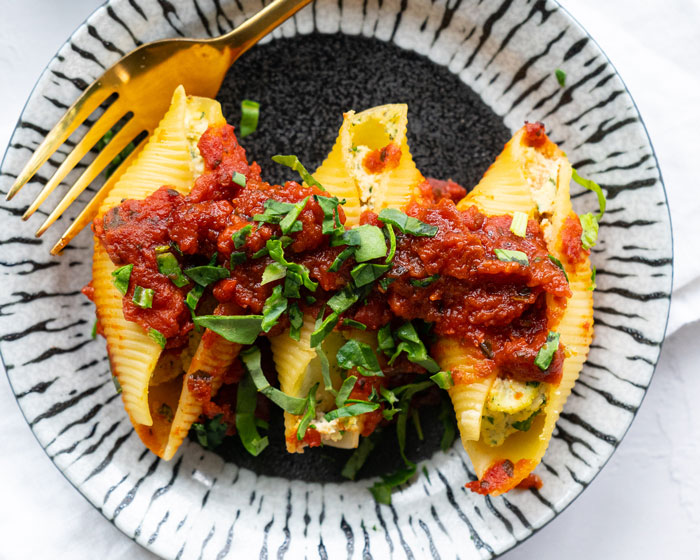 Vegan Stuffed Shells